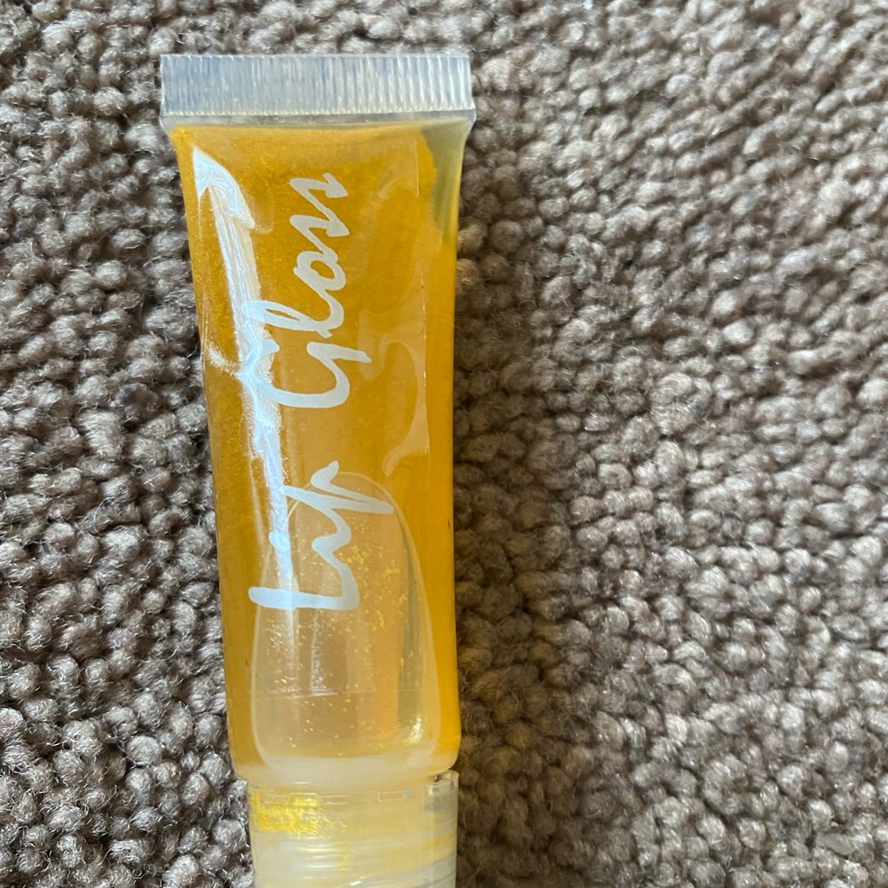 https://sugarhoneygloss.myshopify.com/admin